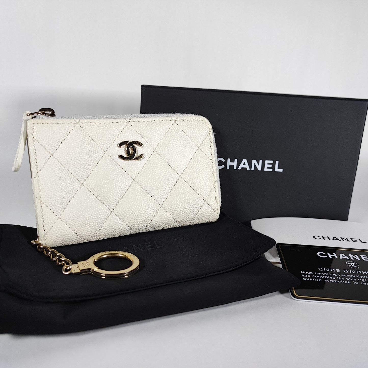 CHANEL マトラッセ キャビアスキン コインケース